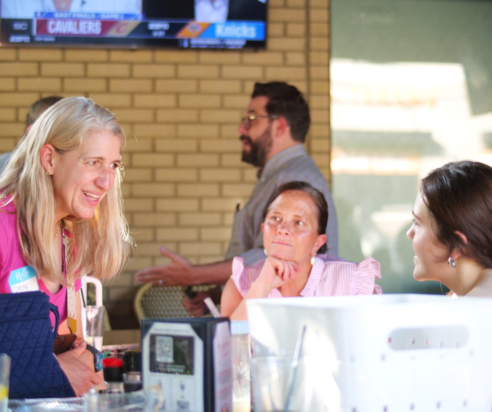Lively discussion at a Charlotte networking event